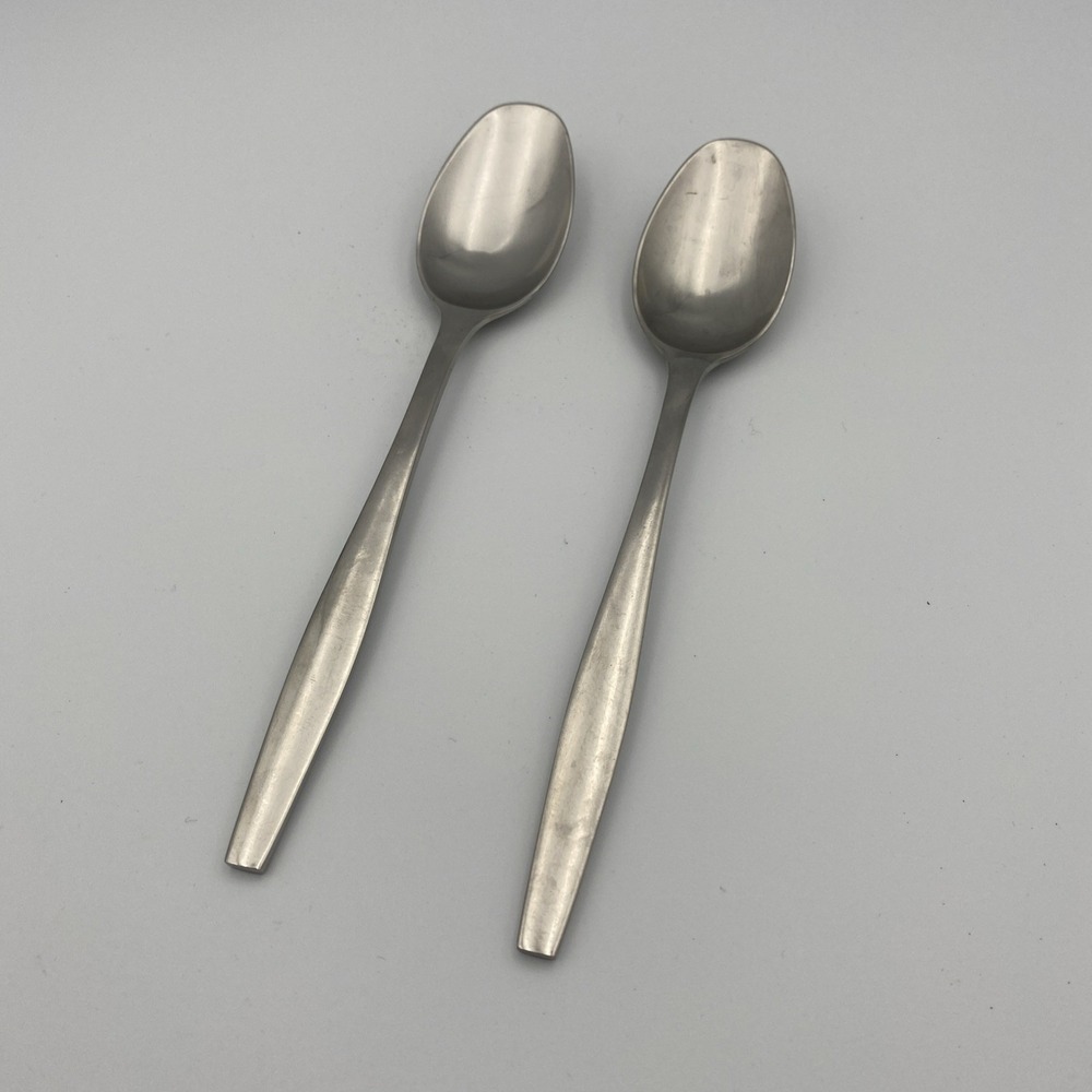 Set Of 2 Variation V Dansk Designs IHQ Finland Stainless Soup Spoons 8 1/8"
